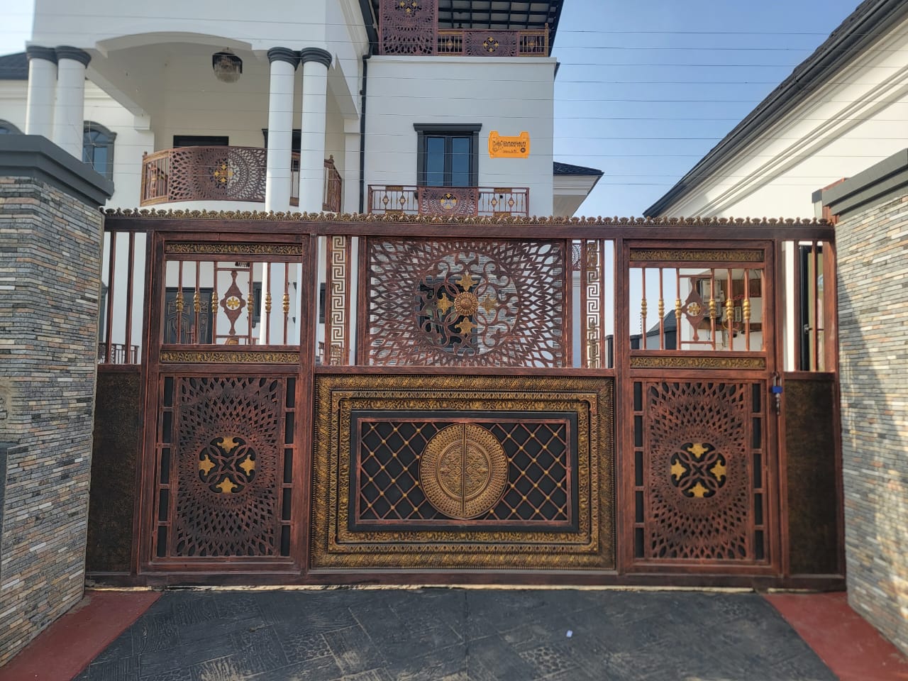 gates